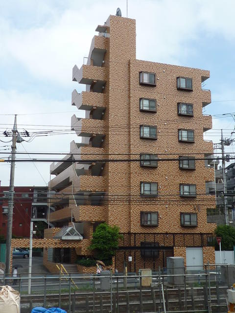 川崎市麻生区高石４丁目の賃貸マンションの外観
