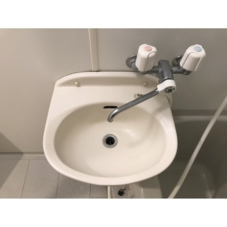 アンプルール フェールクレアシオの洗面所