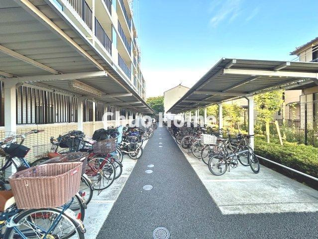 サンクレイドル堀切四季のみちの駐輪場|【自転車置き場】最新の空き状況や費用などの詳細は担当スタッフまでお問い合わせください。
