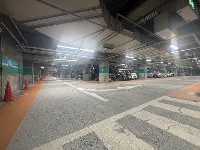 【その他】 | 貿易ビル | 市営地下駐車場※バイクもあり（月極有）
