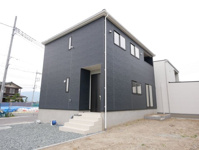 中央市井之口 新築戸建全2棟 1号棟 常永駅歩7分 車並列2台の画像