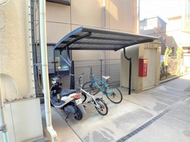 レオパレスＫＯＩＷＡＩのその他|駐輪場