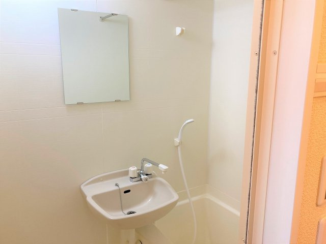 レオパレスＫＯＩＷＡＩの内装