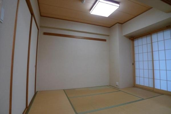 エクレール関内大通り公園の和室