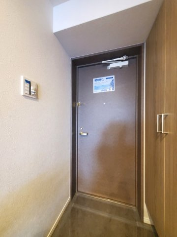 ダイアパレス鐙西の玄関