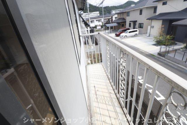 ハイツ桜橋　B棟のバルコニー