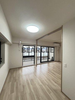 【居間・リビング】 | シエリア京都西大路 | 使いやすい居間です