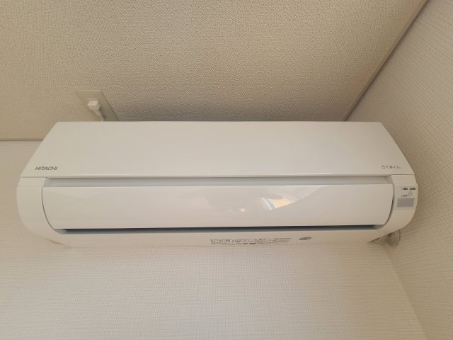 太華ハイツ Aの設備|南側洋室3.8帖　エアコン
