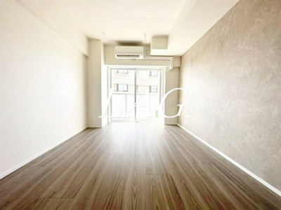 【居間・リビング】 | ＡＺＥＳＴお花茶屋Ⅴ | 洋室のお部屋です。