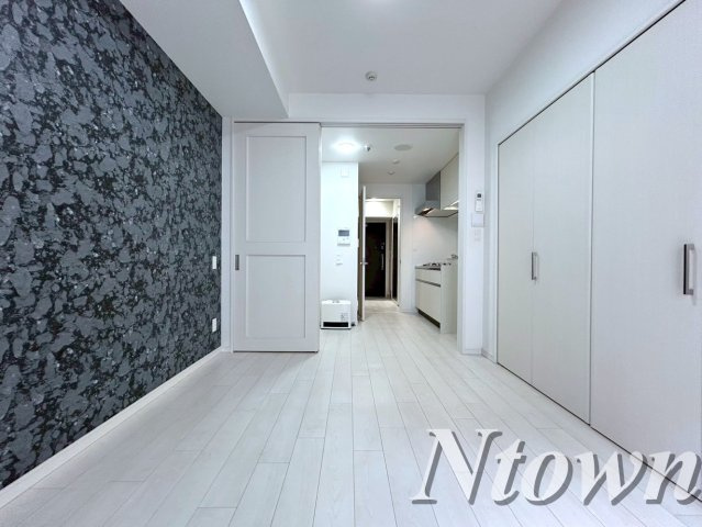 【その他】 | さくらHills NISHIKI Platinum Residence | ゆったりとした居間です