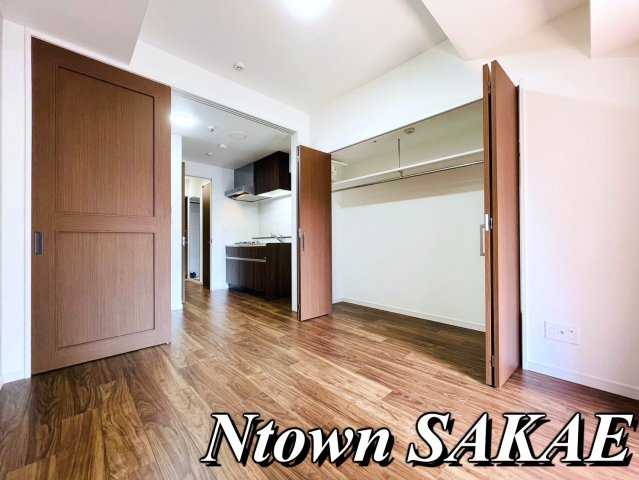【居間・リビング】 | さくらHills NISHIKI Platinum Residence | こちらの居間で趣味の時間をお楽しみください