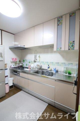【キッチン】 | 上三緒戸建て