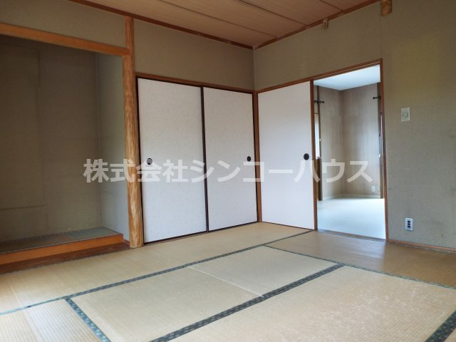 【和室】 | 久喜市栗原　中古戸建 | 落ち着く和室。寝室にも良いですね。
