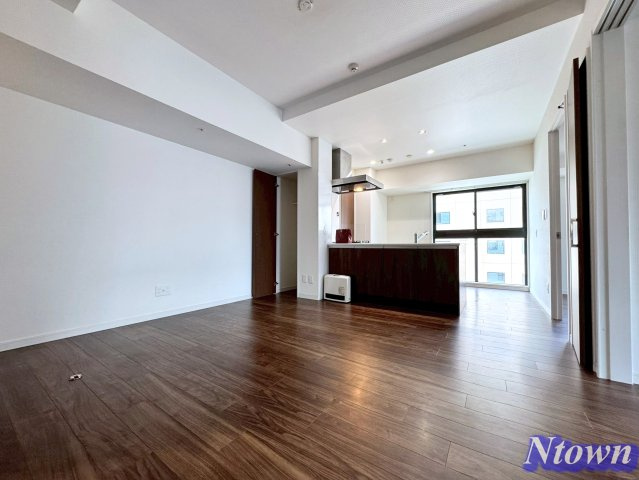 【居間・リビング】 | さくらHills NISHIKI Platinum Residence | リビングです