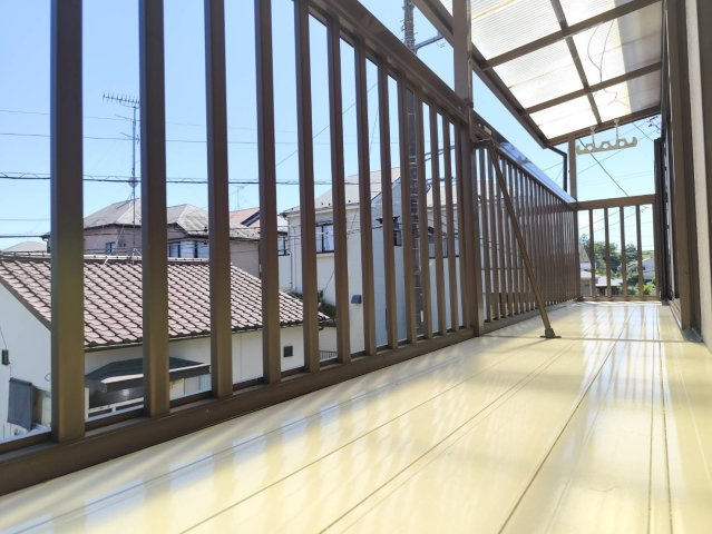 所沢市上山口中古戸建【リフォーム済】のバルコニー