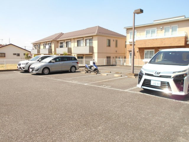 パストラル石井の駐車場
