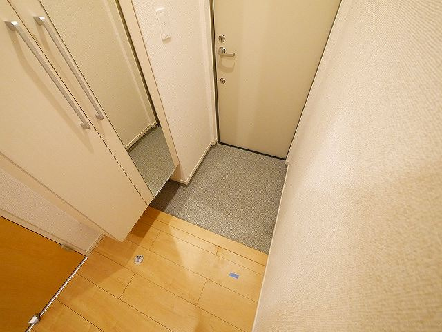 アメニティプラザ朱雀の玄関|玄関です