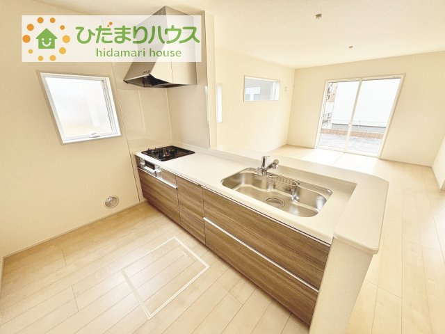 【キッチン】 | 第2土浦市並木　新築戸建　2号棟 | 料理をしながらでも、ご家族との会話を楽しめる対面式キッチン♪