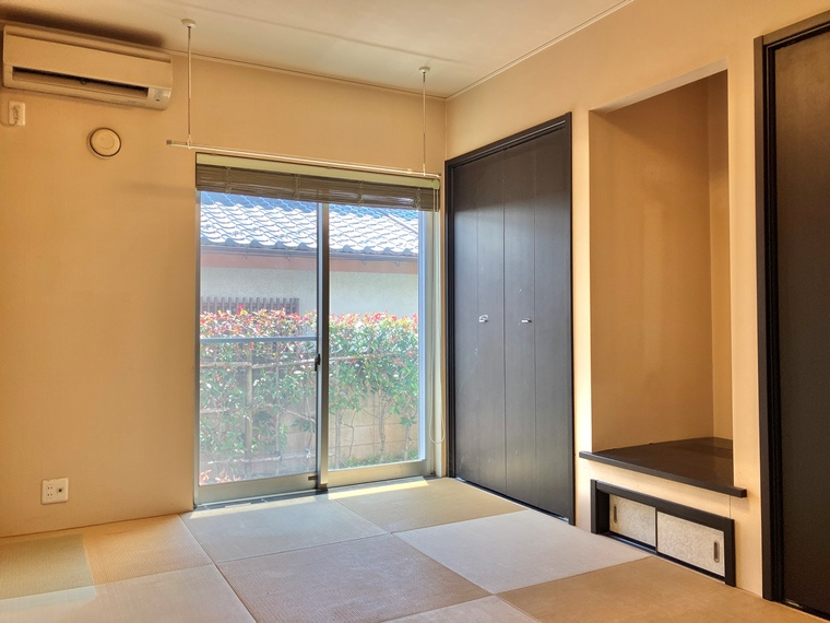 高塚新田戸建の寝室
