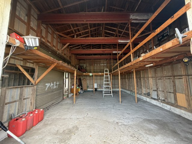 店舗・倉庫付き♪上高根沢中古戸建のその他|倉庫付きです