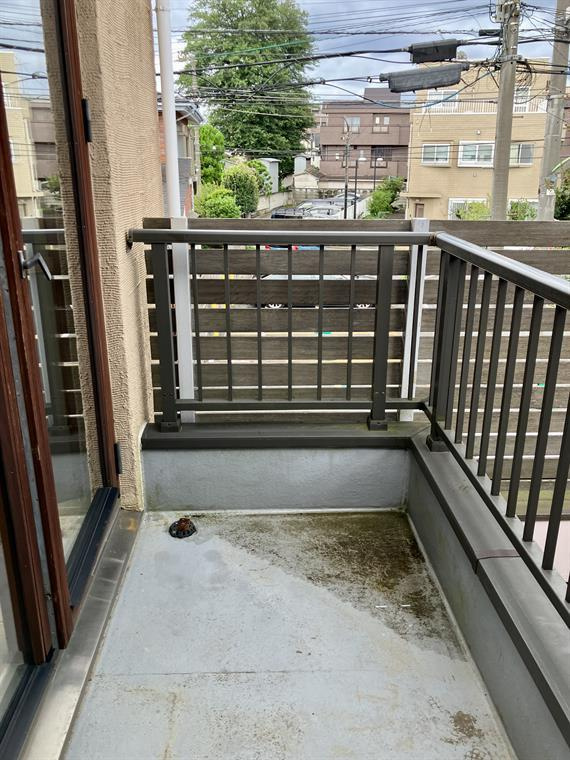 等々力戸建のバルコニー