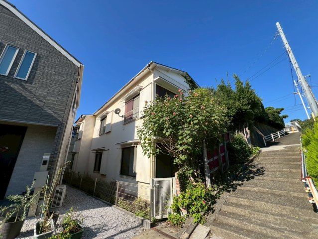 ラテール白幡南町