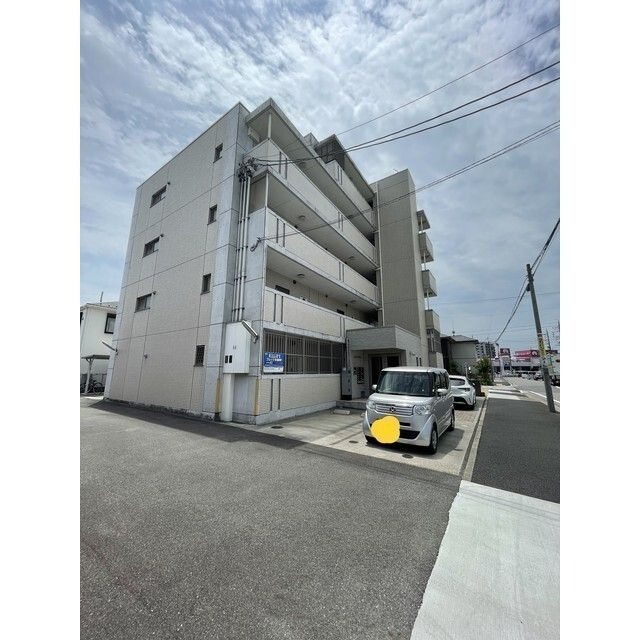 シェソワ野上 の駐車場