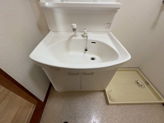 マンション吾光の洗面所