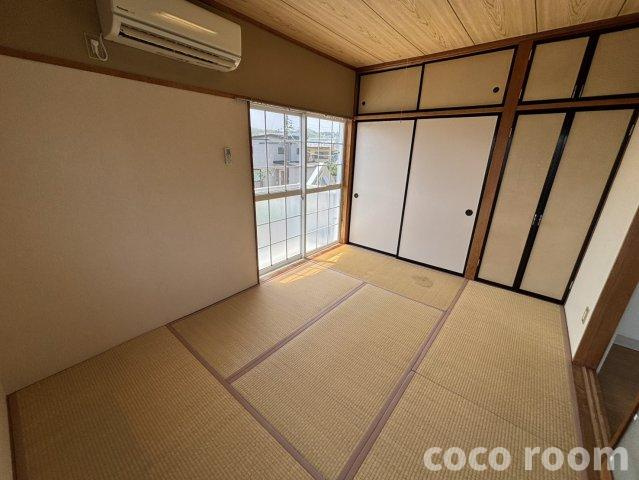 コアパレスひろはた の和室