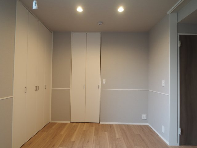 【洋室】 | アノイエ　東棟