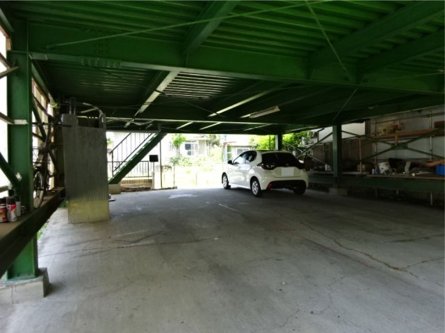 【駐車場】 | 函南町畑毛 中古住宅 EH06205 | 函南町畑毛　駐車スペース