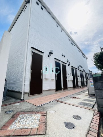練馬区羽沢２丁目のアパートのエントランス