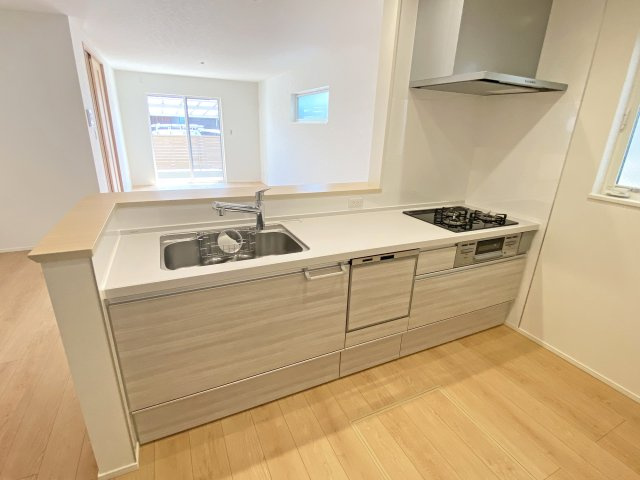 【蟹江町学戸Ⅲ 2号棟】南向き×4LDKのその他|○同仕様施工例　キッチン