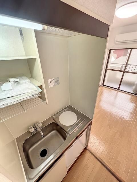 厚木市旭町３丁目の賃貸マンションのキッチン