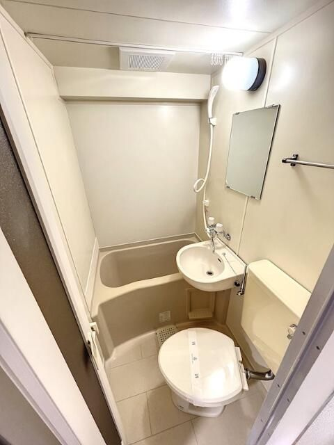 厚木市旭町３丁目の賃貸マンションの浴室