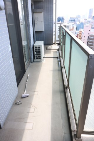 【バルコニー】