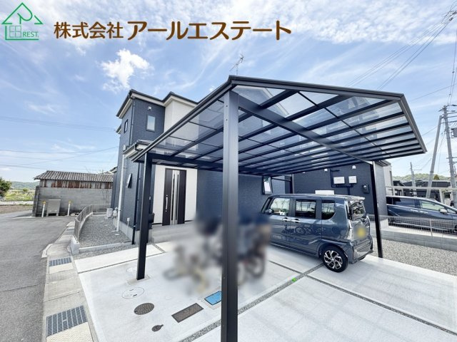 姫路市書写　　中古戸建の駐車場