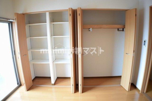 ブランクレール谷町の収納