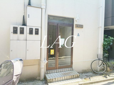 【エントランス】 | 吉田ビル | エントランスです。