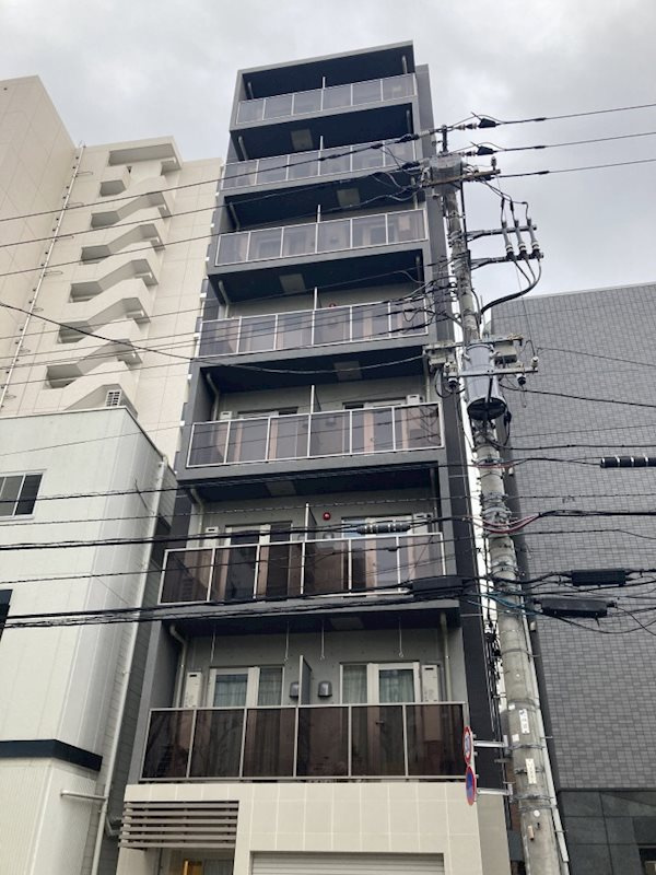 エストゥルースプラス三ノ輪 