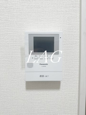 【セキュリティ】 | リシェス生田 | モニター付きインターフォンです。