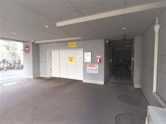 グランドメゾン赤羽ガレージ