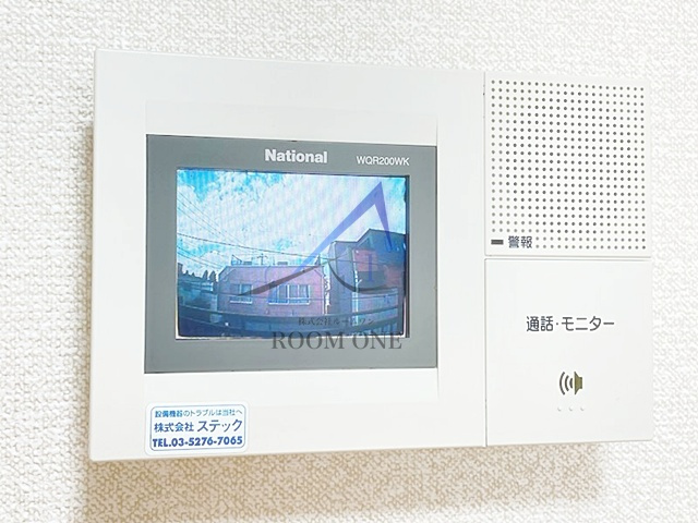 アム・バッハ のセキュリティ|モニター付きインターホンです。