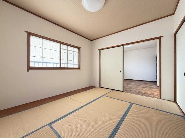 東浦マンションの和室