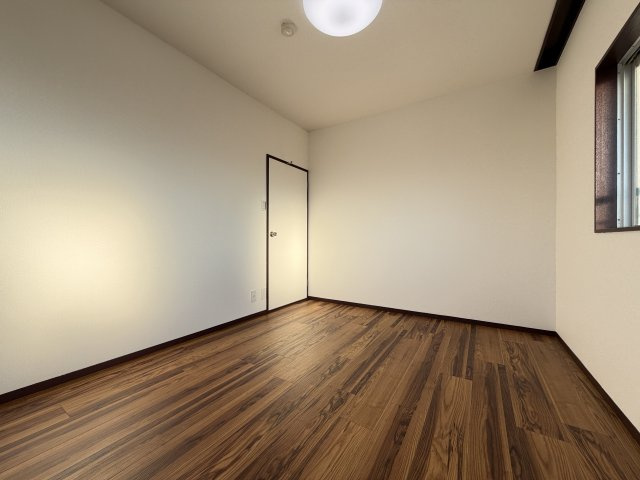 東浦マンションの洋室