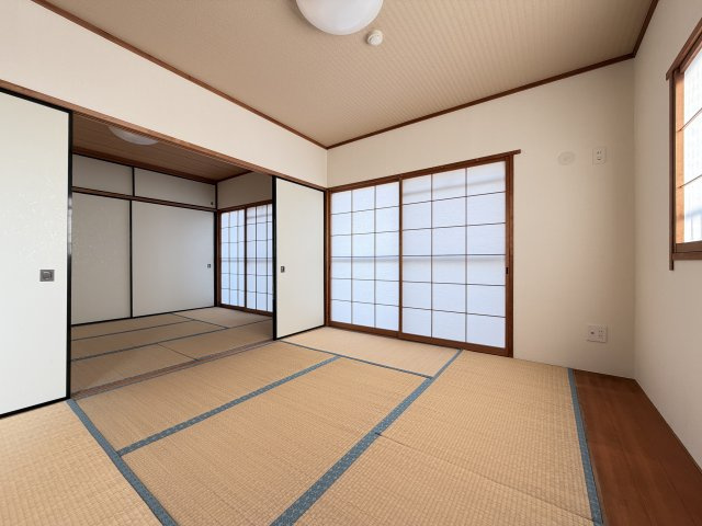 東浦マンションの和室