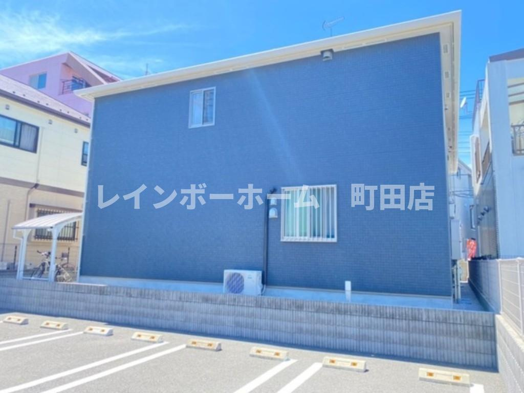 ラピスラズリ※初期費用分割あと払いサービス利用可能物件の駐車場