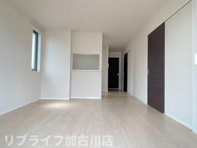 【居間・リビング】 | シャーメゾンガーデンズ惣盛 | ※別のお部屋のお写真です※