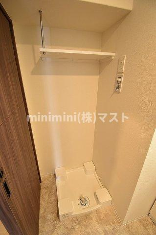 旧レジュールアッシュNAMBAの洗面所