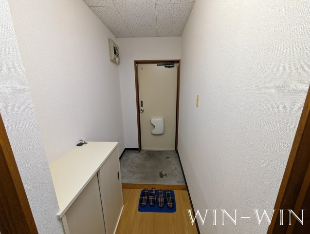 エルディム西町東の玄関